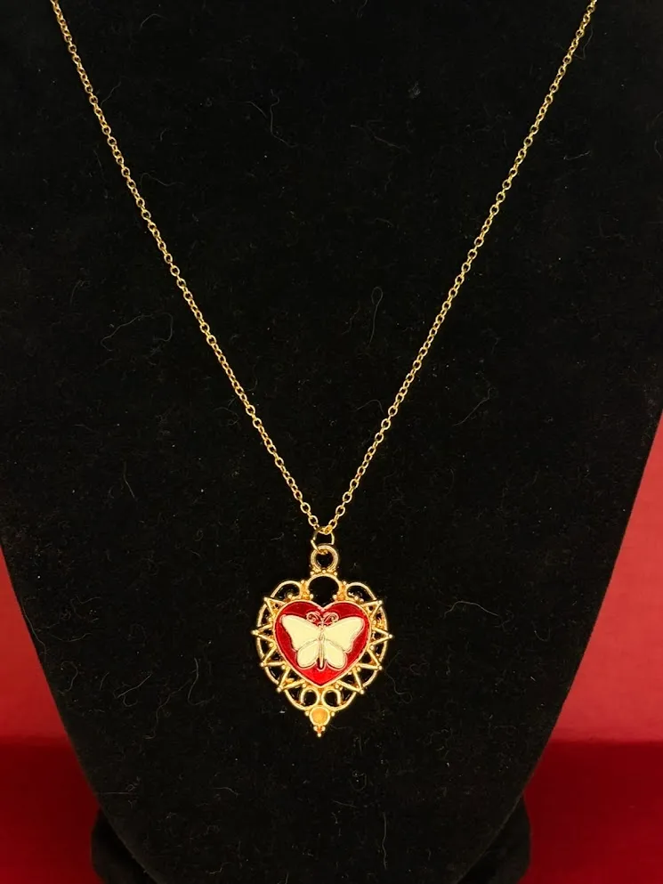 Butterfly effect necklace — handmade necklace by Beadiverse
